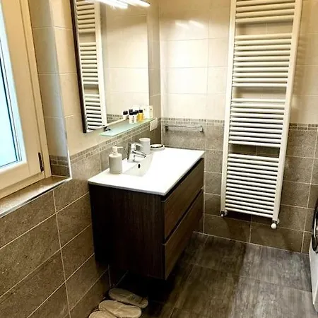 Joy Apartment *